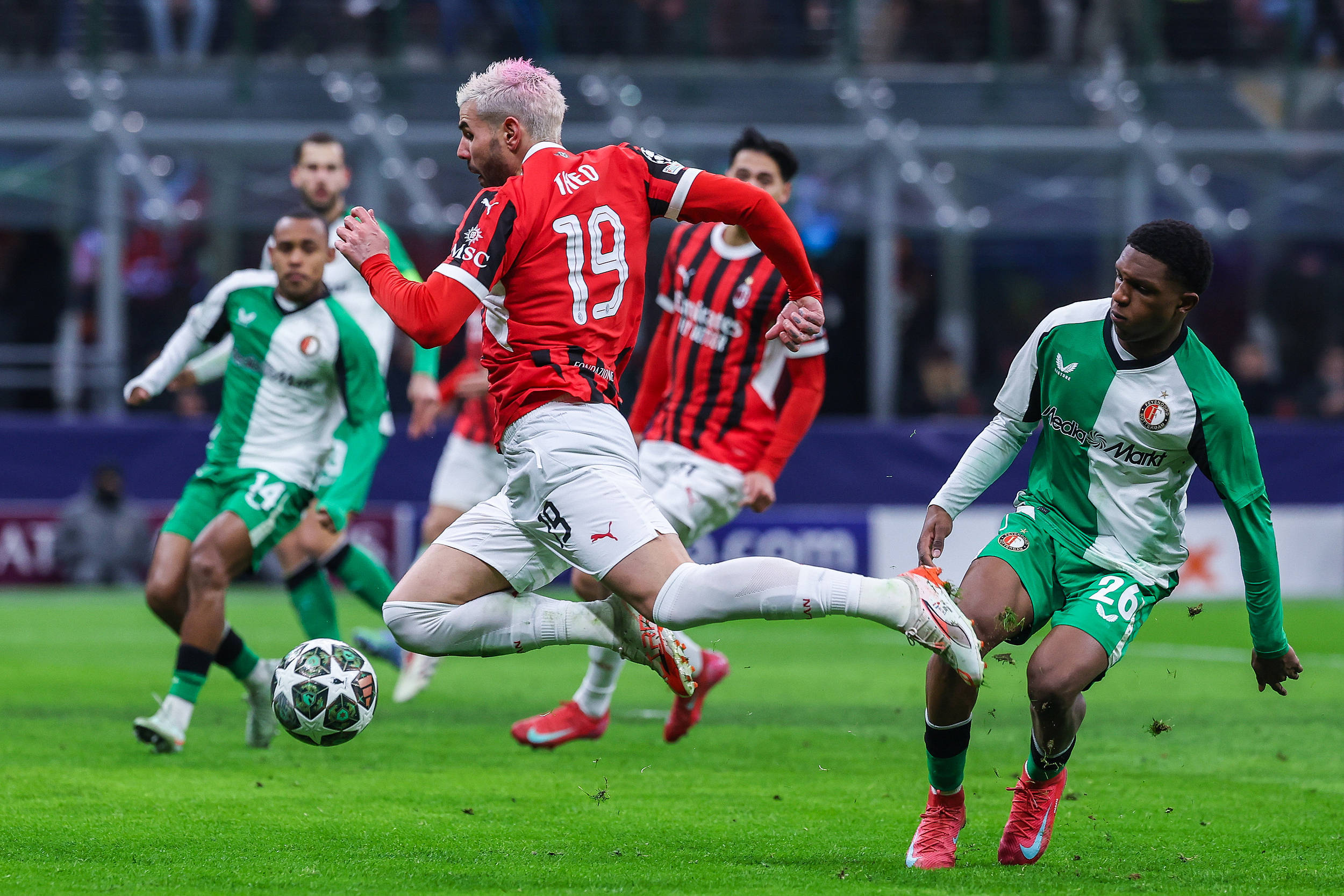 阿贾克斯迎意甲关键赛，赛后队长鼓劲，震撼外界，纪律约束更严格的简单介绍